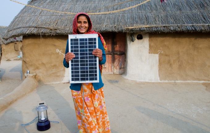A woman solar engineer who helped electrify Legga village in Rajasthan (Image by Knut-Erik Helle)