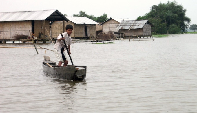 The aftermath of floods provides the perfect breeding ground for mosquitos. (Photo by Oxfam International)