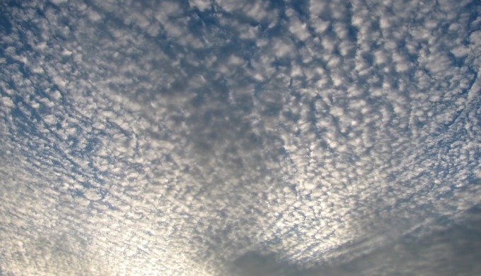 Cirrocumulus, a type of high cloud that appears as ripples (Image by Pixabay)