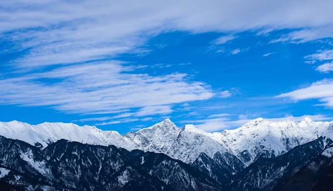 The snow capped peaks of the Himalayas have been visible from many places in the plains because airborne particle levels have declined significantly (Photo by Kishan Upadhyay)